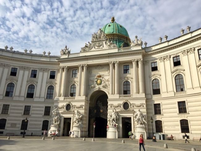 afa001bf7ddf8934ae0bc70599e0cdfe2b0da477